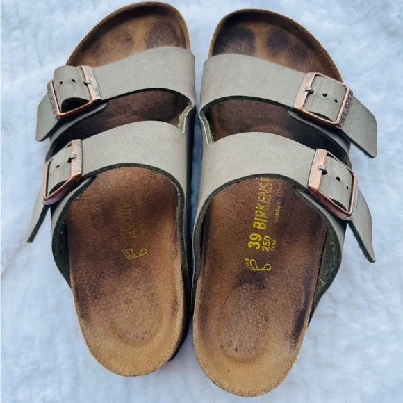 Birkenstock women Taupe Sandals - Picture 2 of 8